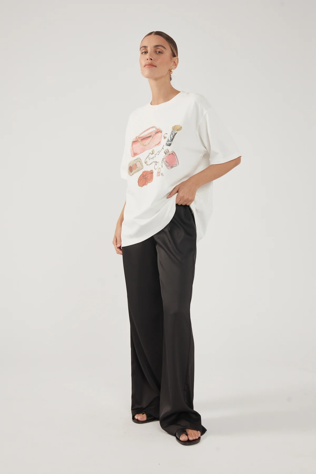 Perfect Stranger In My Bag Oversized T-Shirt White
